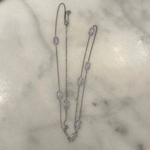 Kendra Scott necklace
